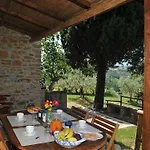 Vila Monterzi 4, Emma